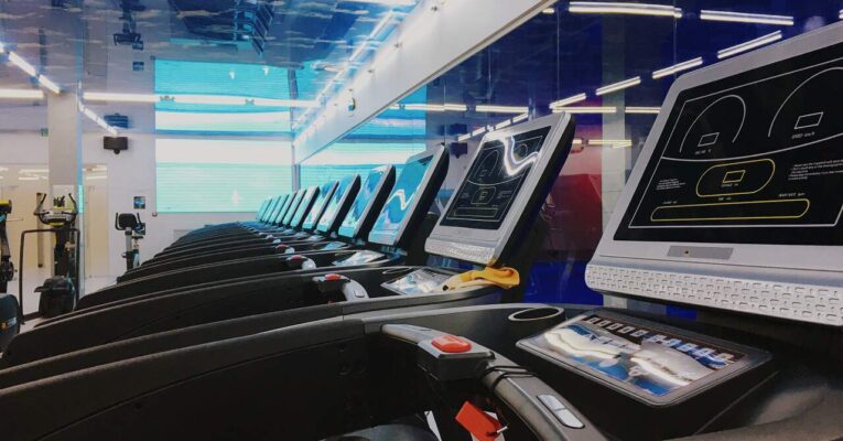 The role of technology in today&rsquo;s gyms: how smart gym flooring shapes the future